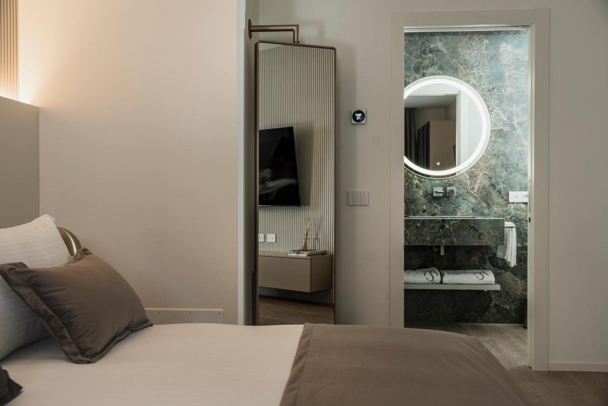 Marina Suite Apartments 里米尼 客房 照片