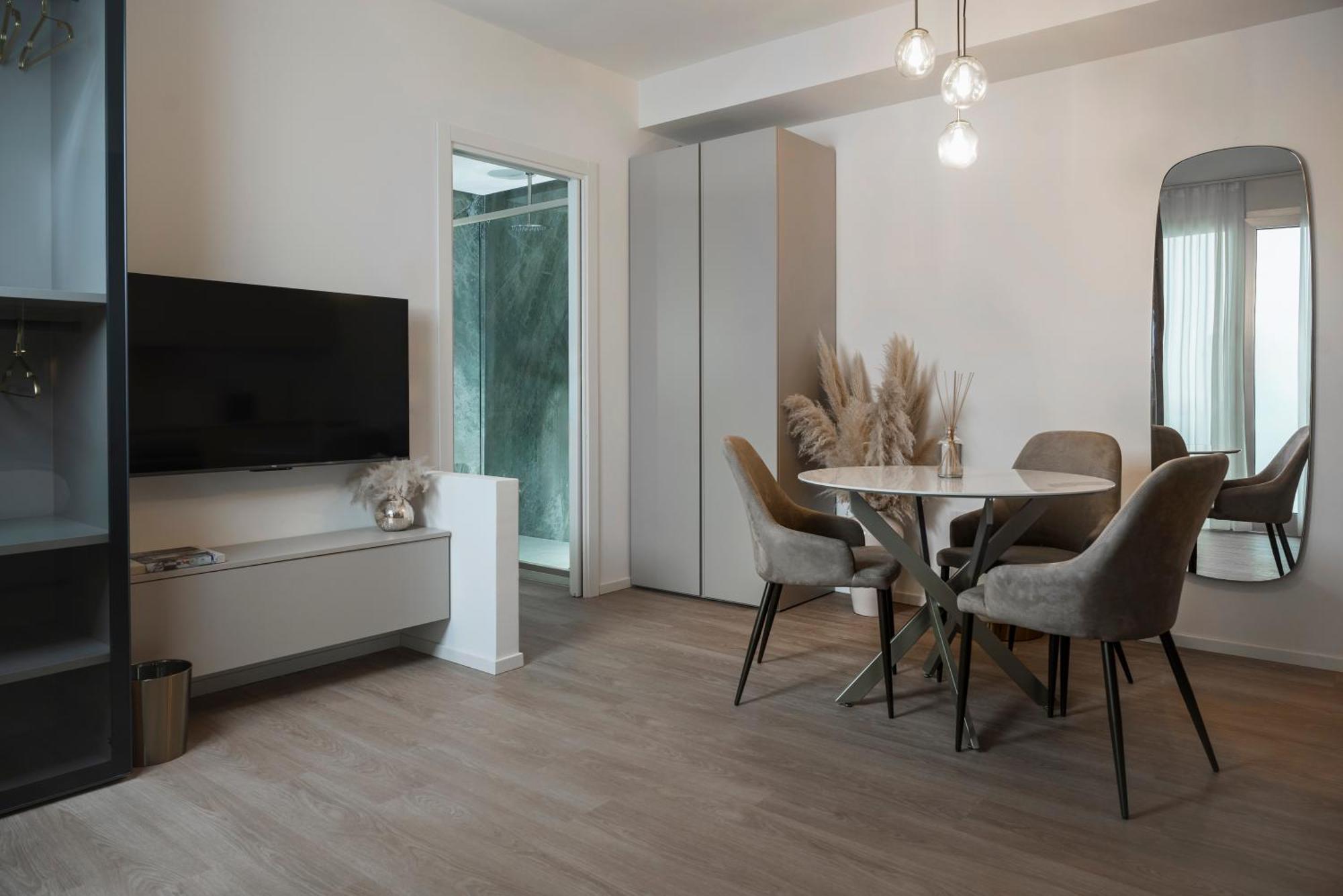 Marina Suite Apartments 里米尼 客房 照片